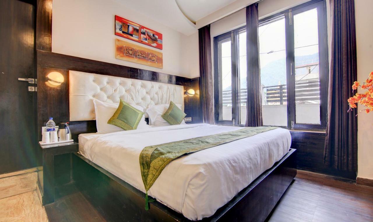 Lavish Inn 다람샬라 외부 사진