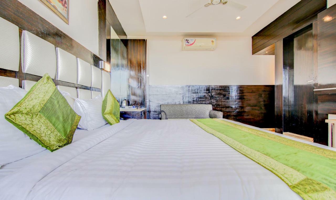 Lavish Inn 다람샬라 외부 사진