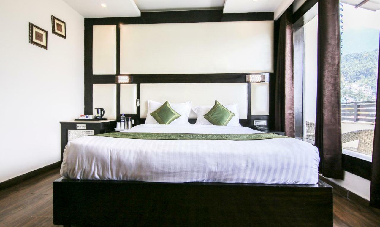 Lavish Inn 다람샬라 외부 사진